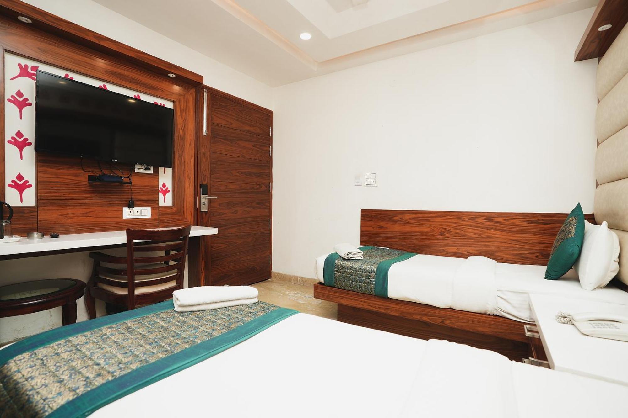 Hotel Kabir Palace Karol Bagh New Delhi Eksteriør billede