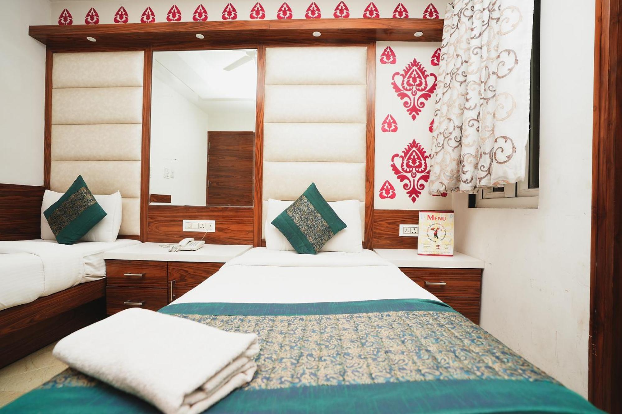 Hotel Kabir Palace Karol Bagh New Delhi Eksteriør billede