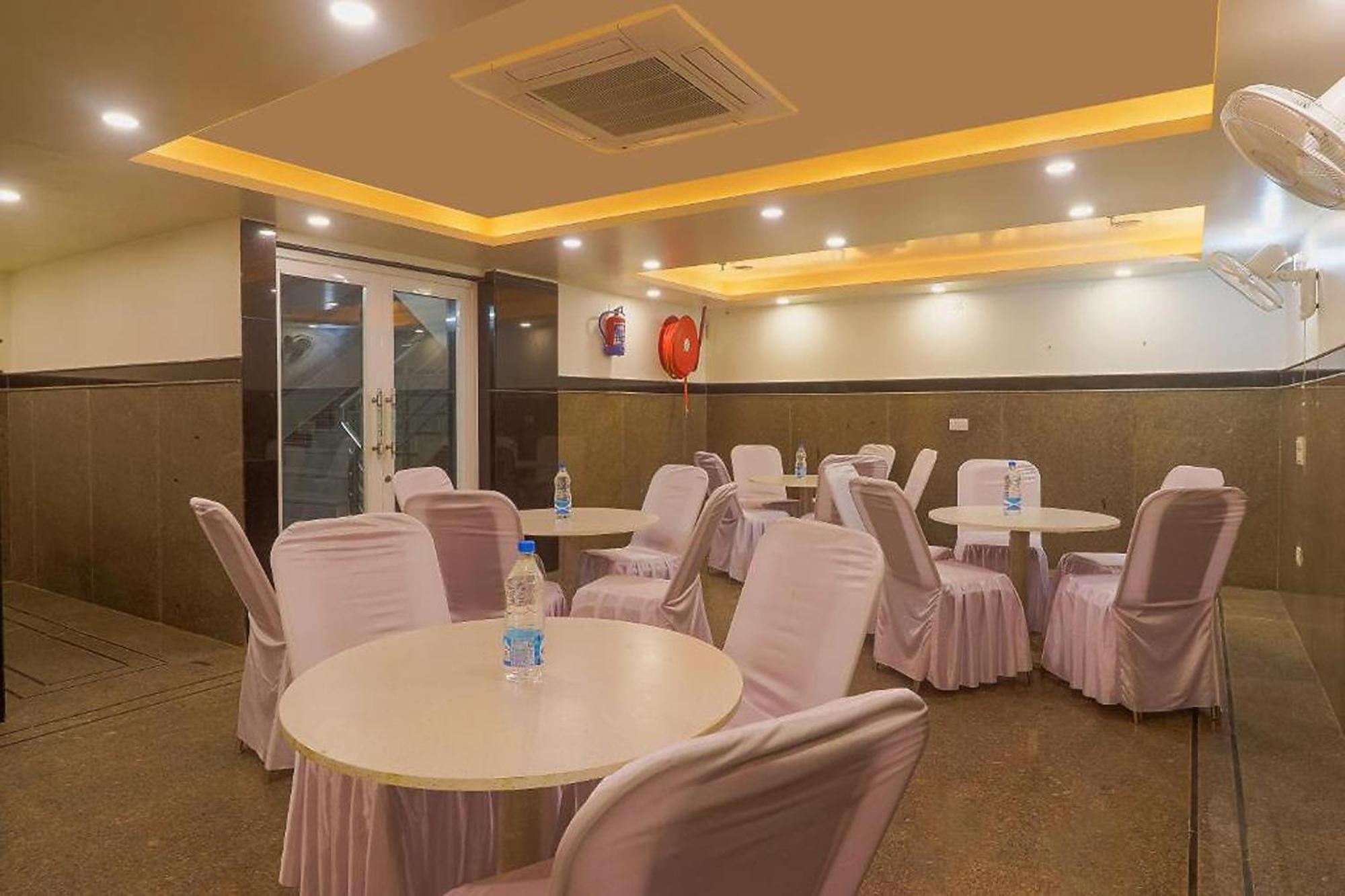 Hotel Kabir Palace Karol Bagh New Delhi Eksteriør billede
